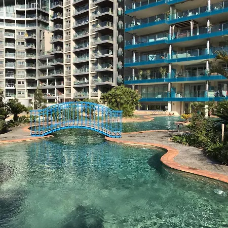 Family With Swimming Pools 3 Bedroom 2 Bathroom Rock Facing Apartment *