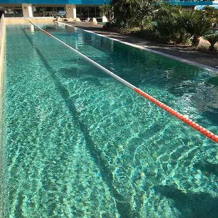 Family With Swimming Pools 3 Bedroom 2 Bathroom Rock Facing Apartment Gibraltar