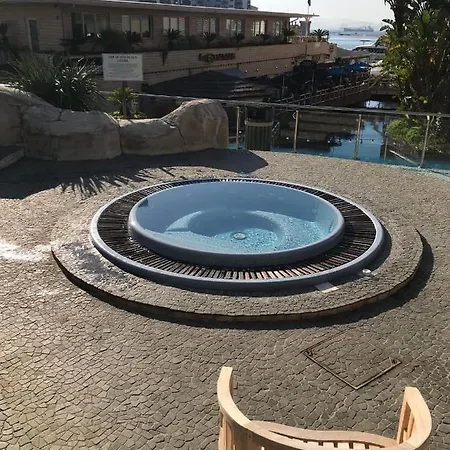 Family With Swimming Pools 3 Bedroom 2 Bathroom Rock Facing